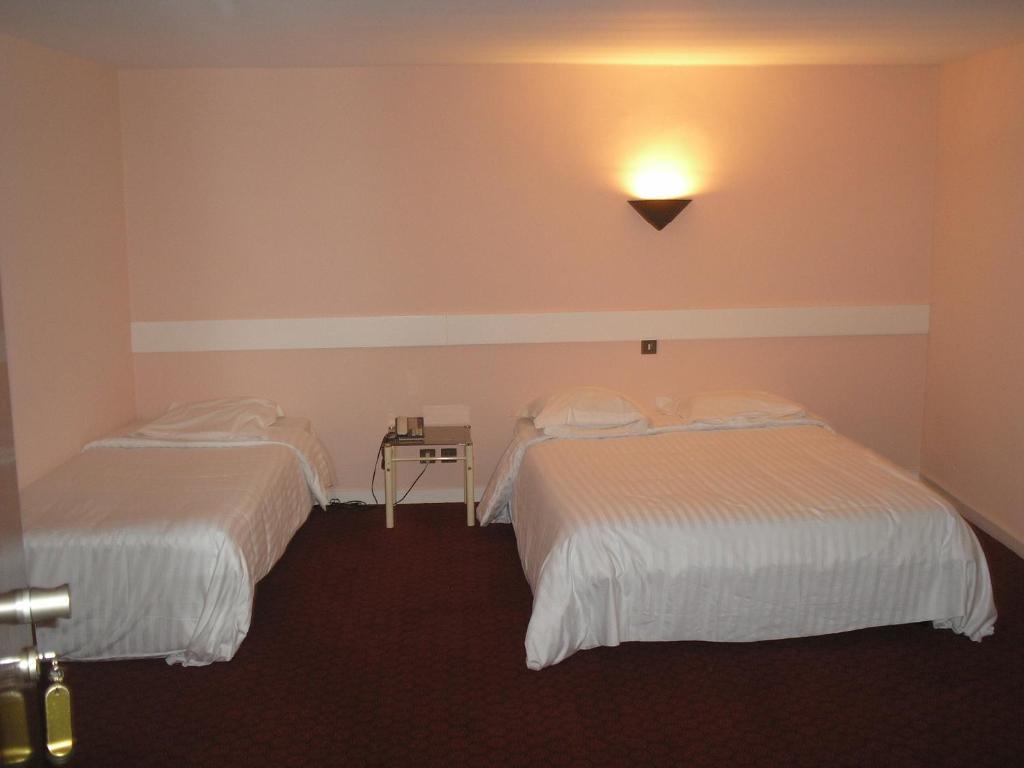 Hotel Le By Santat ! Bellac